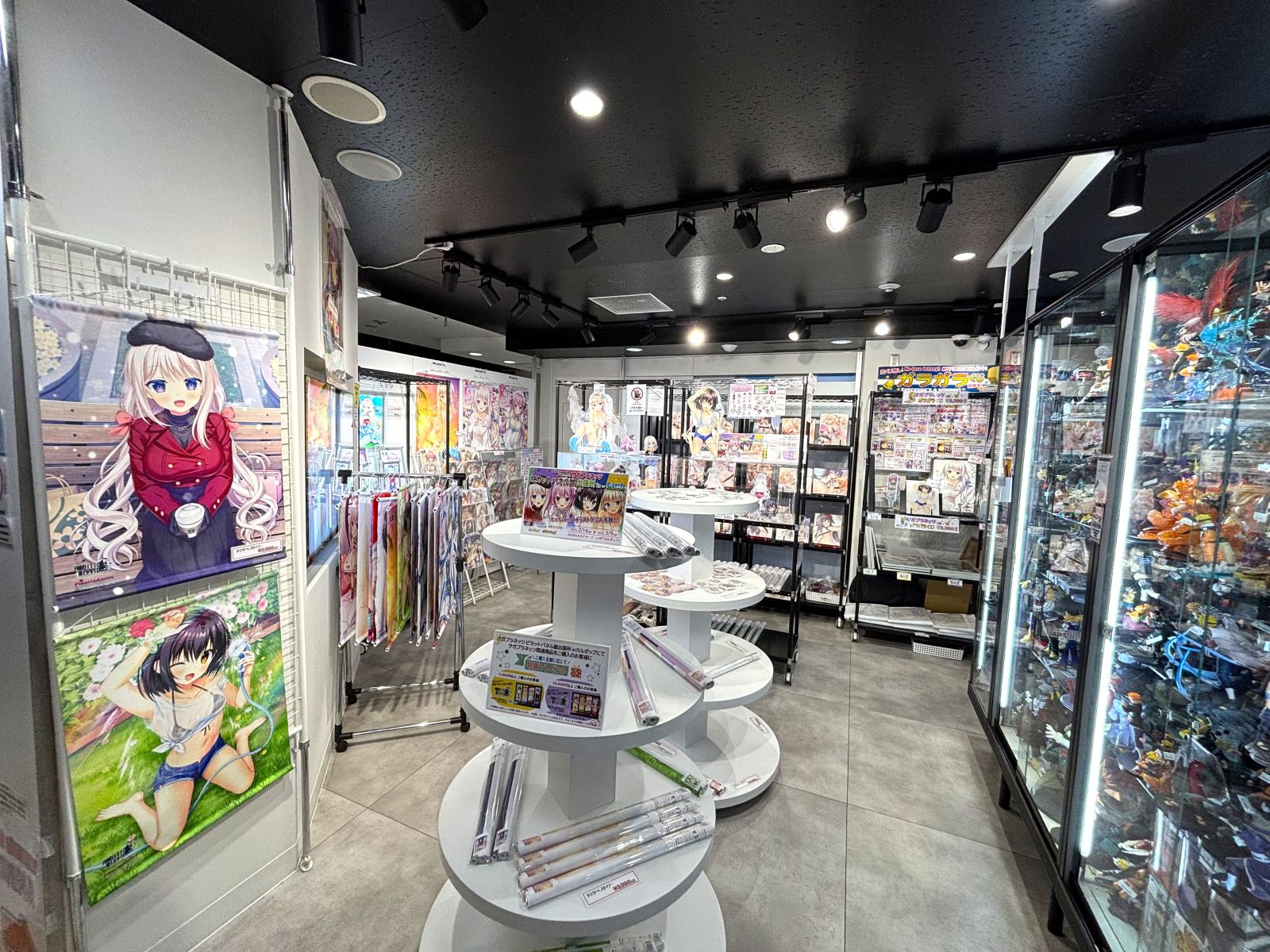 Culpop Akihabara interior photo